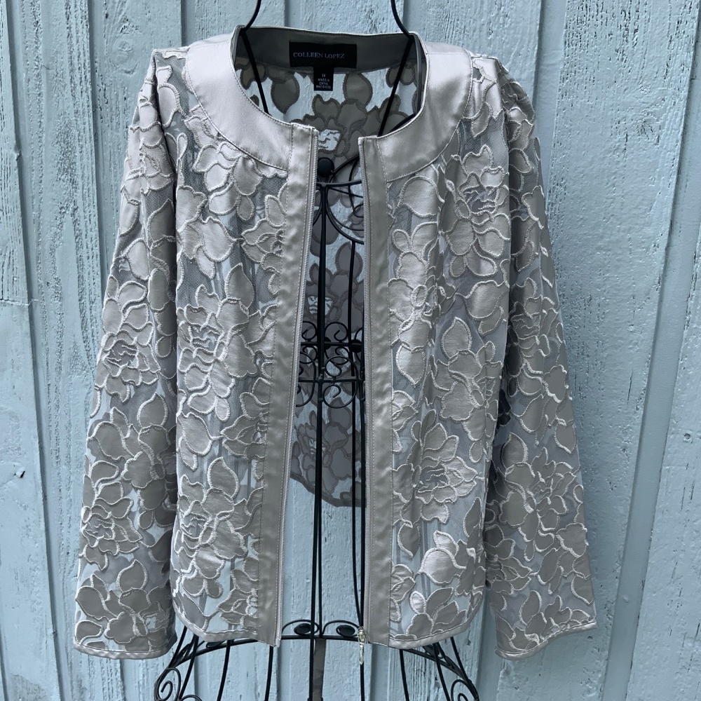 Colleen Lopez Silver Faux Leather/Mesh Jacket (Size 1X) - Picture 5 of 7